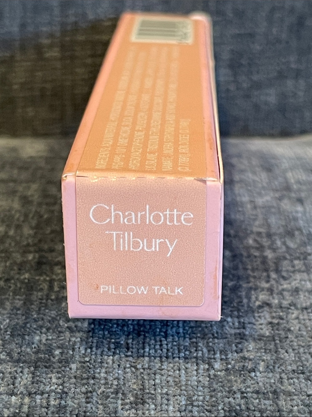New Pillow Talk Beauty Light Wand easy highlighter by Charlotte Tilbury - Picture 3 of 4